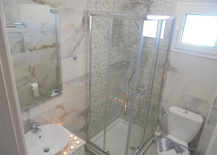 Ourania 아파트 사미